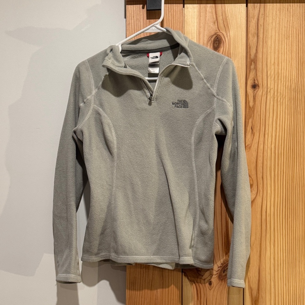 The North Face Light Gray Fleece Pullover